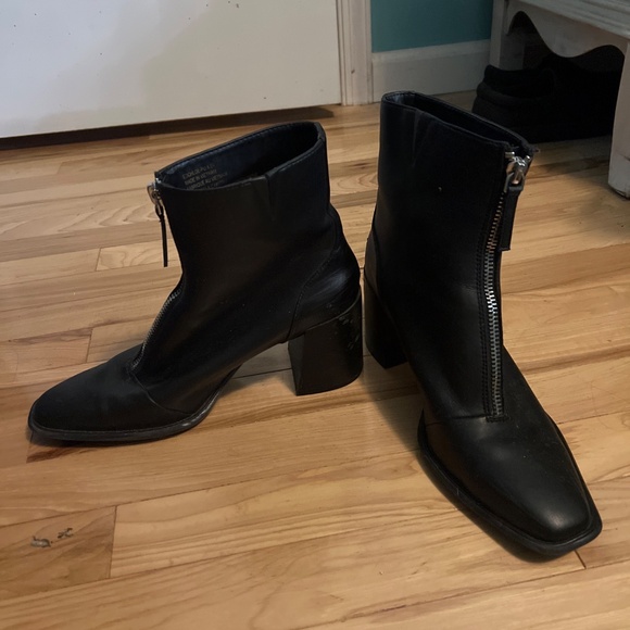 Heeled Boots - Picture 3 of 7